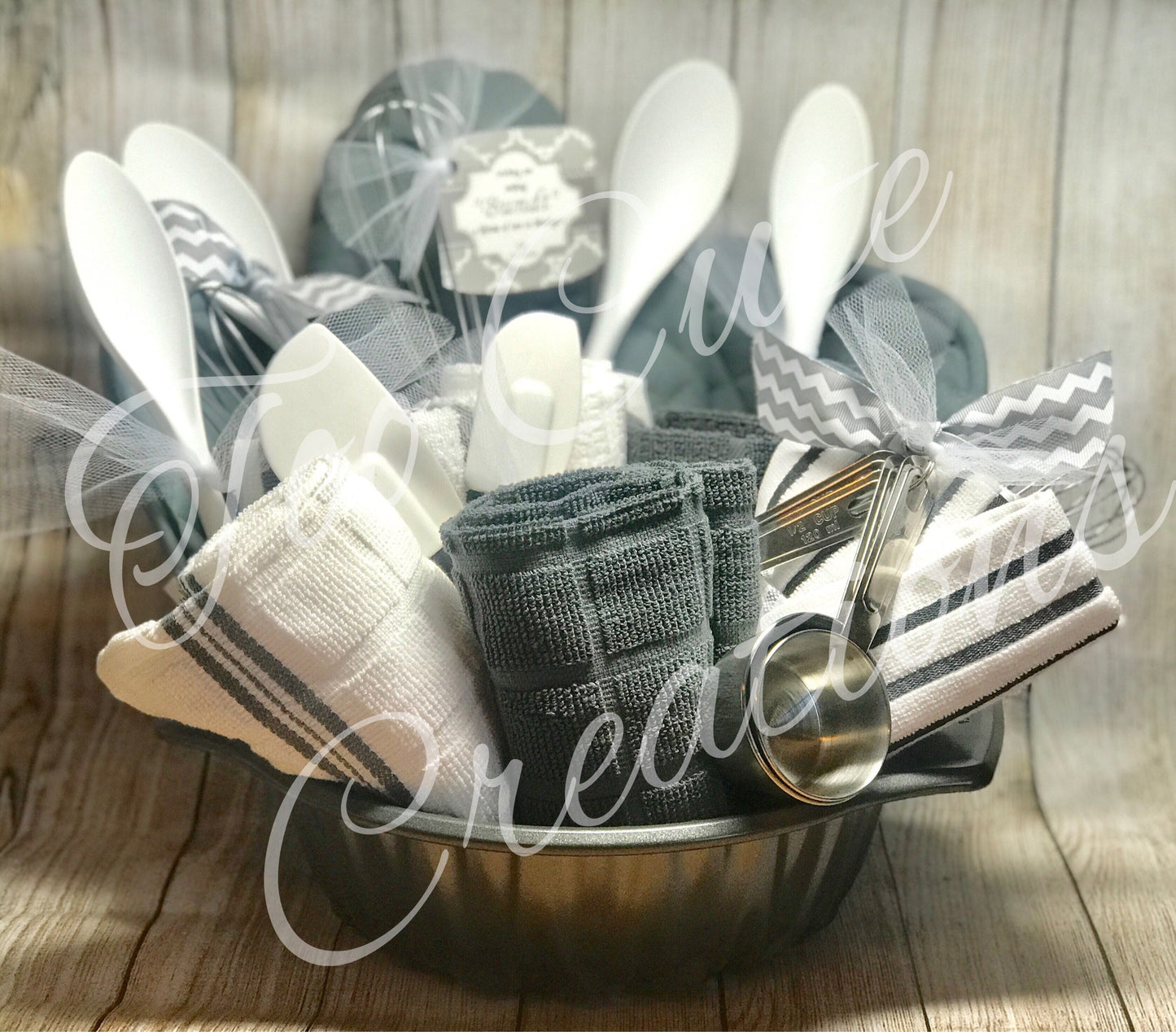 Bundt Blessings//Bridal Shower Gift//Wedding Gift Tags//