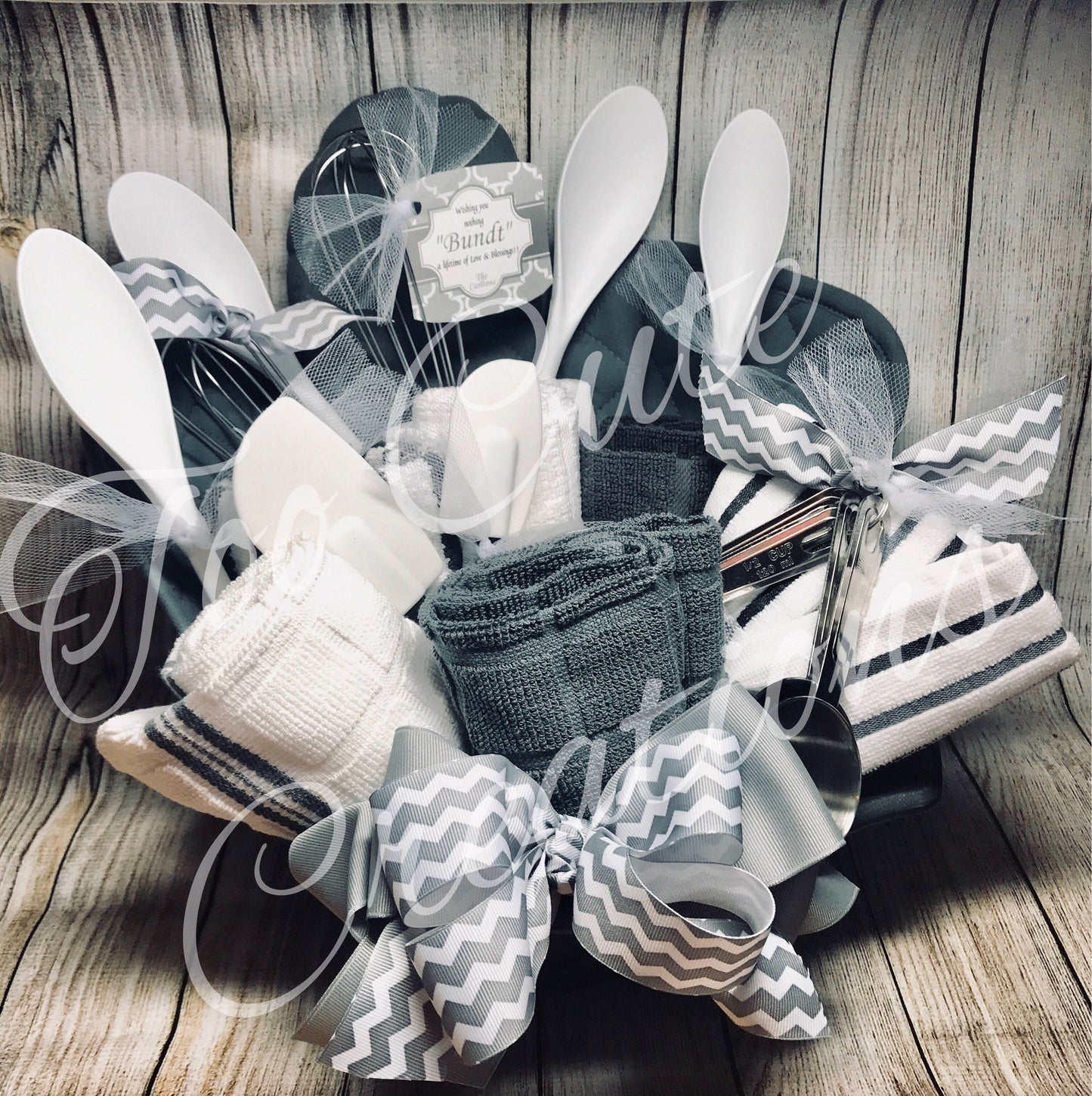 Bundt Blessings//Bridal Shower Gift//Wedding Gift Tags//